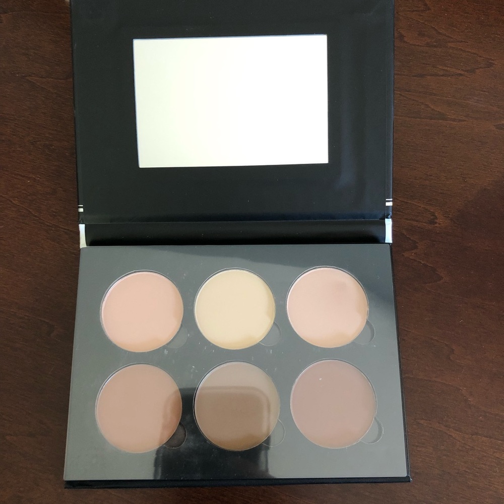 Contour & Highlight Pro Palette